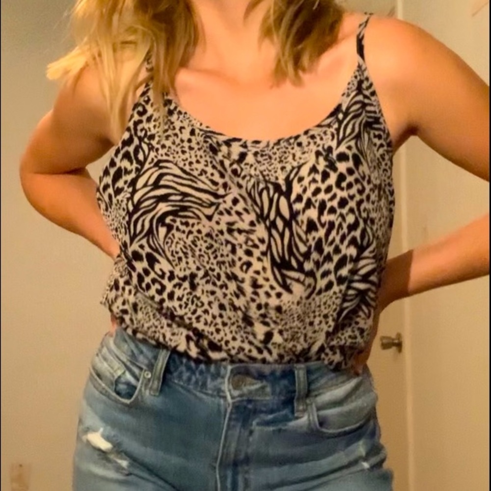 XL Charlotte Russe cheetah print top
